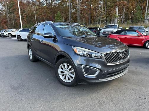2018 Kia Sorento LX