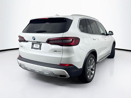 2023 BMW X5 sDrive40i