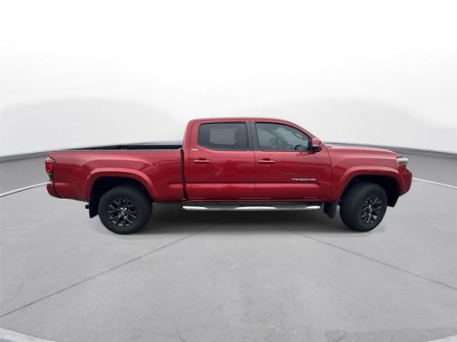 Barcelona Red Metallic 2022 Toyota Tacoma SR5