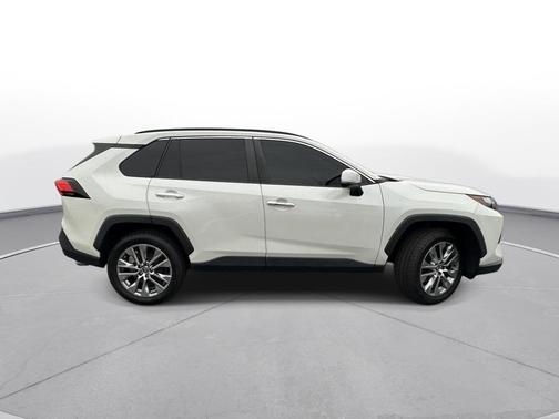2022 Toyota RAV4 Limited