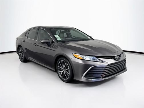 2023 Toyota Camry XLE