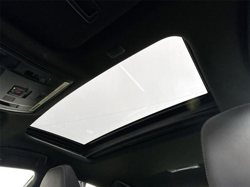 Infrared 2023 Lexus IS 350 Base