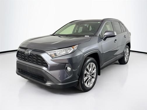2020 Toyota RAV4 XLE Premium