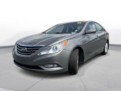 Harbor Gray Metallic 2013 Hyundai SONATA GLS
