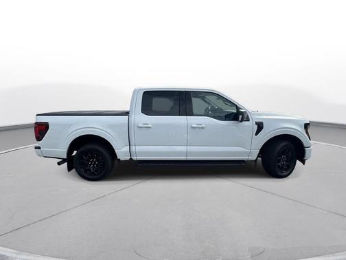 Oxford White 2025 Ford F-150 XLT