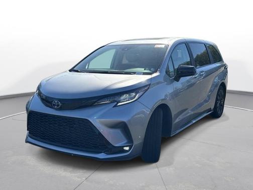 Celestial Silver Metallic 2025 Toyota Sienna XSE 7 Passenger