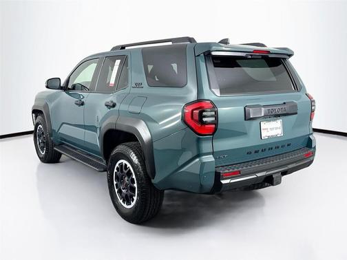 2025 Toyota 4Runner TRD Off Road