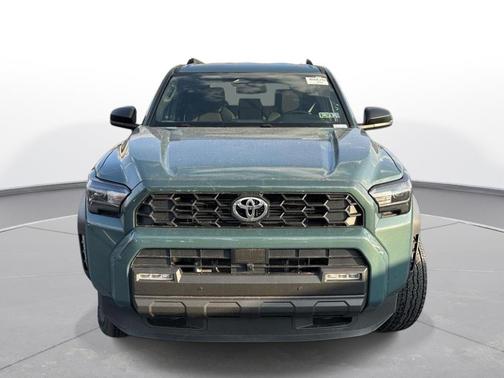 2025 Toyota 4Runner TRD Off Road
