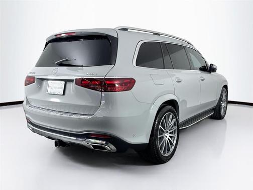 MANUFAKTUR Alpine Grey 2025 Mercedes-Benz GLS 450 4MATIC