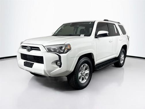 Super White 2021 Toyota 4Runner SR5