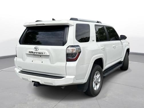 Super White 2021 Toyota 4Runner SR5