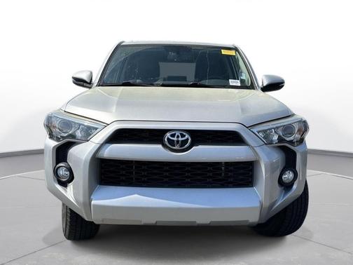 Classic Silver Metallic 2018 Toyota 4Runner SR5