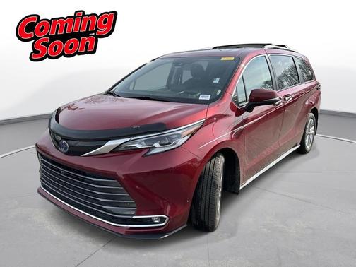 2022 Toyota Sienna Platinum