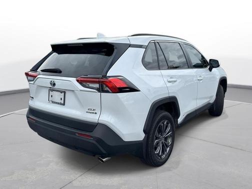 Wind Chill Pearl 2024 Toyota RAV4 Hybrid XLE Premium