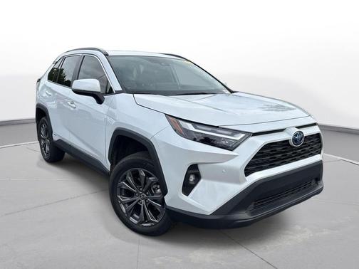 Wind Chill Pearl 2024 Toyota RAV4 Hybrid XLE Premium