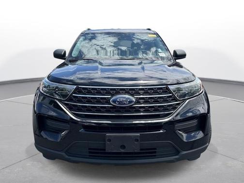 Agate Black 2023 Ford Explorer XLT