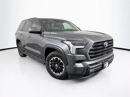 2024 Toyota Sequoia SR5