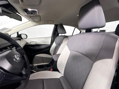 Underground 2025 Toyota Corolla LE