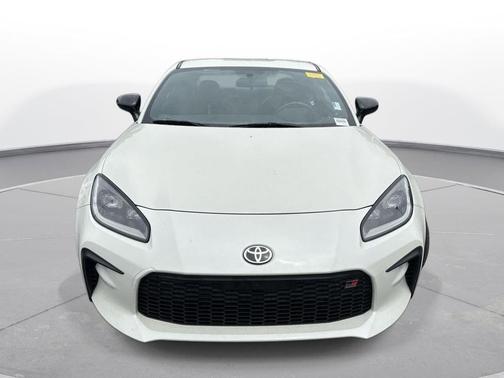 Halo 2022 Toyota GR86 Premium