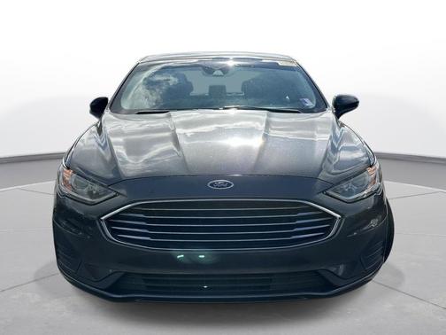 Magnetic 2019 Ford Fusion SE