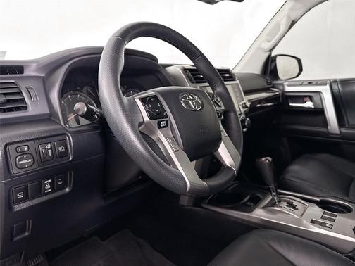 Blizzard Pearl 2022 Toyota 4Runner Limited
