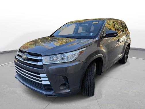 2017 Toyota Highlander LE
