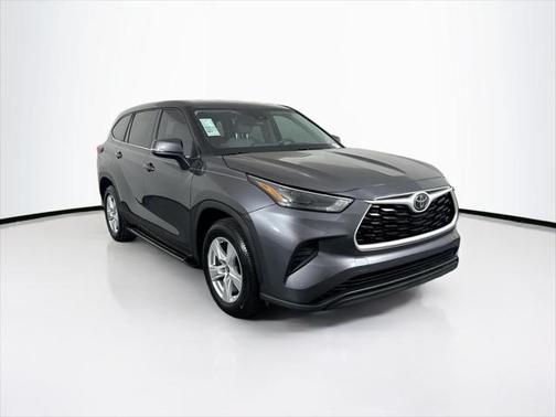 2022 Toyota Highlander L