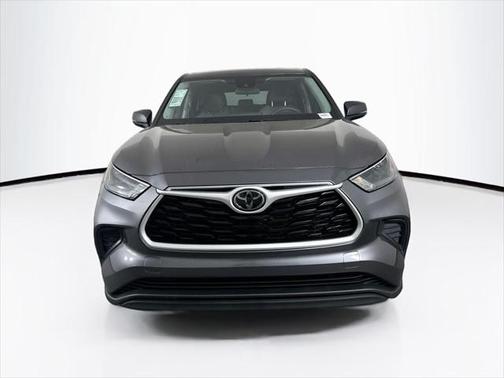 2022 Toyota Highlander L