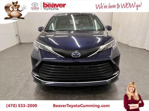 2022 Toyota Sienna XLE