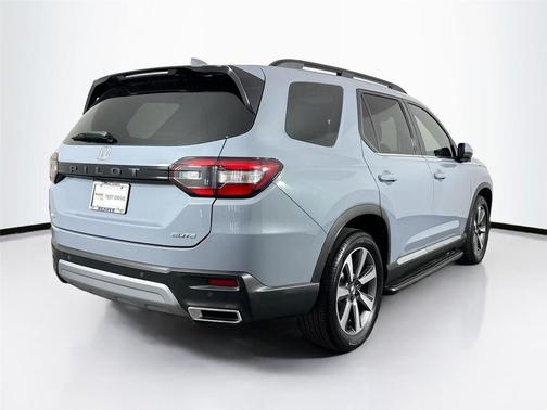 2023 Honda Pilot AWD Elite