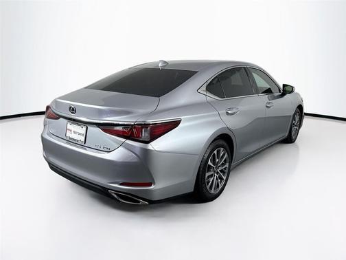 2023 Lexus ES 350 Base