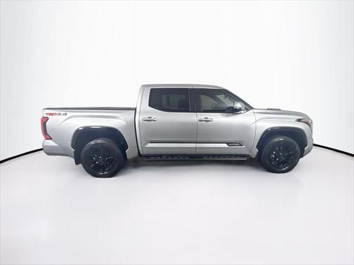 2024 Toyota Tundra Hybrid Platinum
