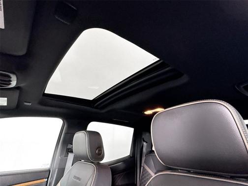 2023 GMC Canyon Denali