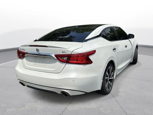 Pearl White 2016 Nissan Maxima 3.5 SL