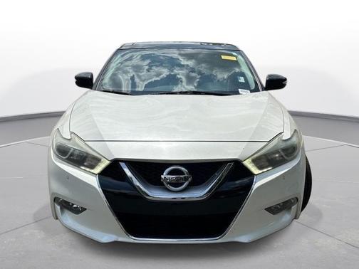 Pearl White 2016 Nissan Maxima 3.5 SL