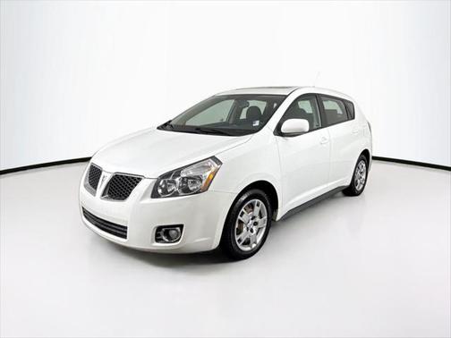 2010 Pontiac Vibe Base