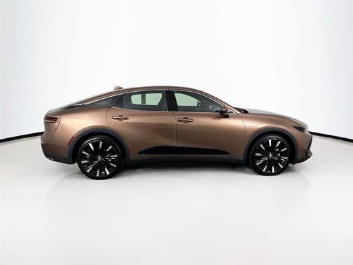 2025 Toyota Crown Platinum