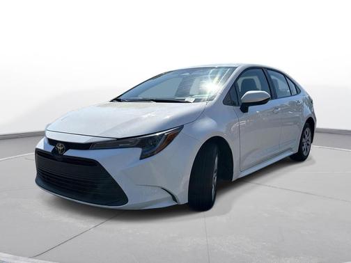 Ice Cap 2024 Toyota Corolla LE