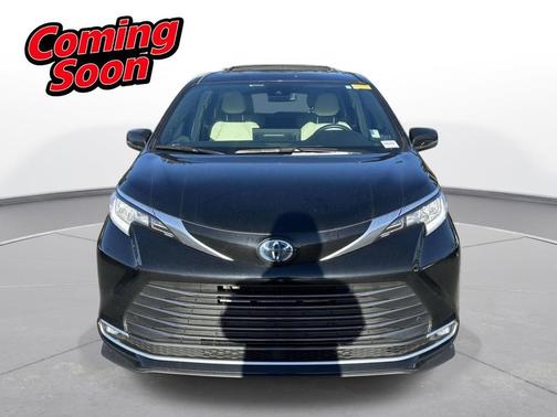 2025 Toyota Sienna Limited