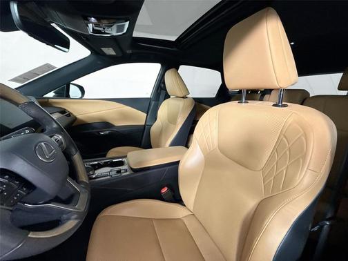 Nori Green Pearl 2023 Lexus RX 350 Premium