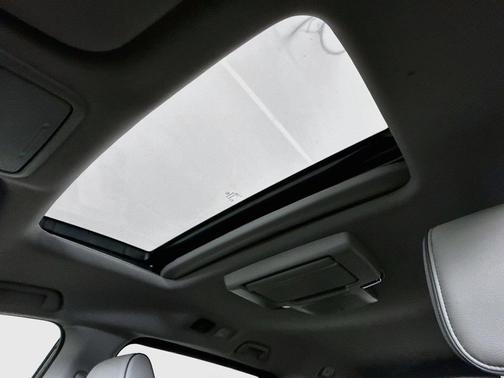 Modern Steel Metallic 2024 Honda Odyssey Elite
