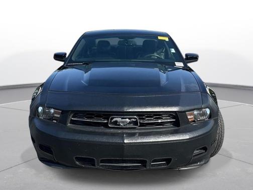 Ebony 2011 Ford Mustang V6