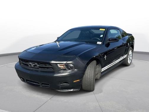 Ebony 2011 Ford Mustang V6
