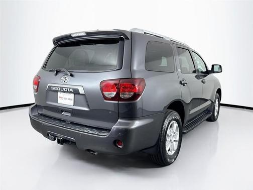 2020 Toyota Sequoia SR5