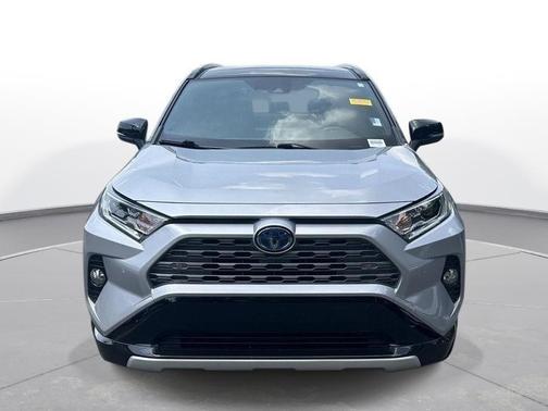 Silver Sky Metallic/Midnight Black Metallic 2021 Toyota RAV4 Hybrid SE
