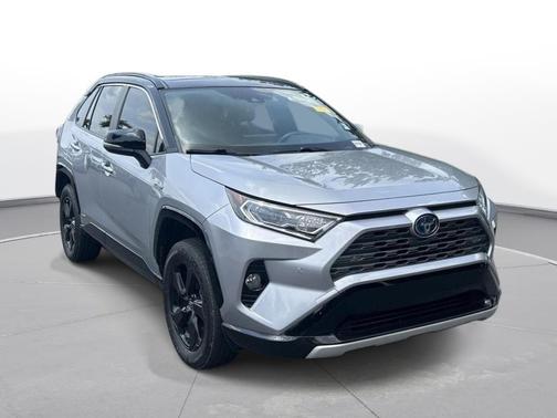 Silver Sky Metallic/Midnight Black Metallic 2021 Toyota RAV4 Hybrid SE