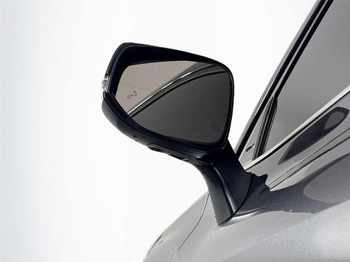 Magnetic Gray Metallic 2022 Toyota Highlander Hybrid Platinum