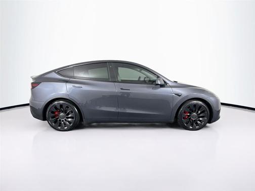 2022 Tesla Model Y Performance Dual Motor All-Wheel Drive