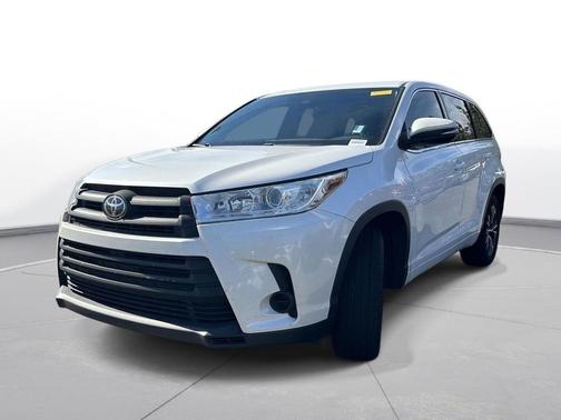 2018 Toyota Highlander LE I4