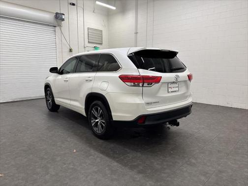 2018 Toyota Highlander LE I4